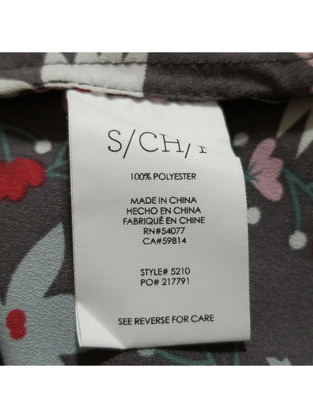 CAbi sleeveless top, V neck ,floral, size small. GUC - Picture 8 of 8